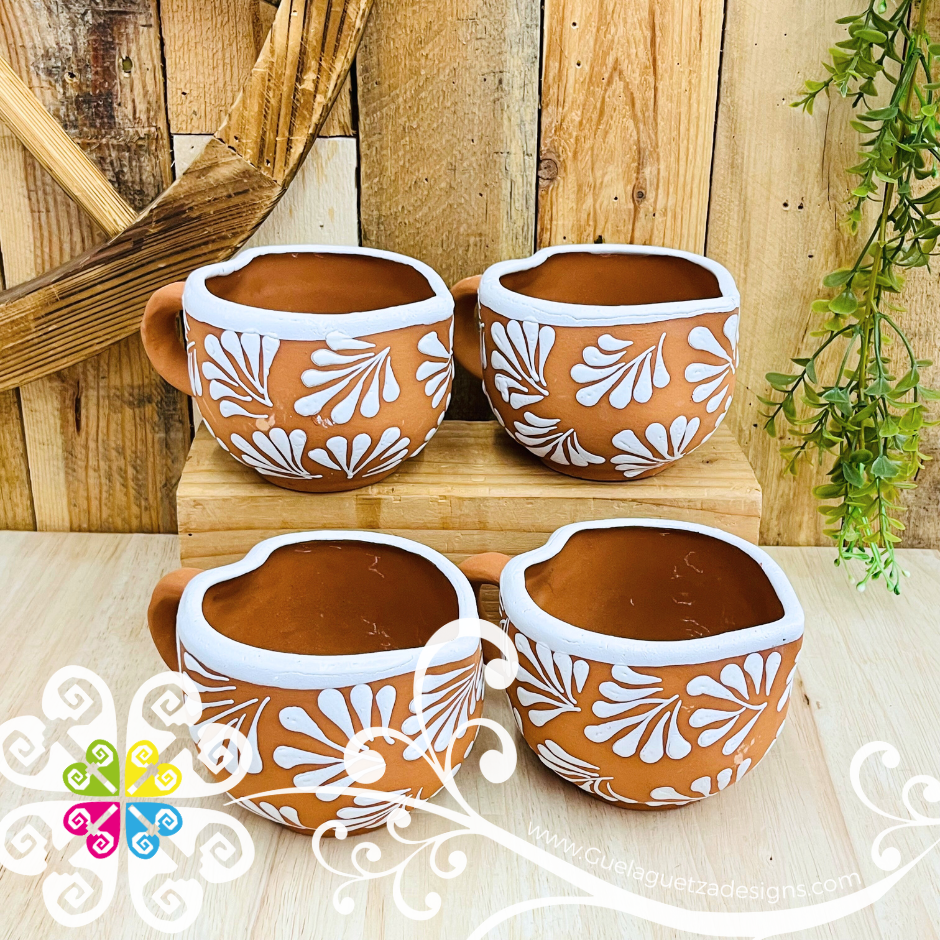 Set of 4 Medium Natural / White Corazon Clay Mugs - Set Taza Barro
