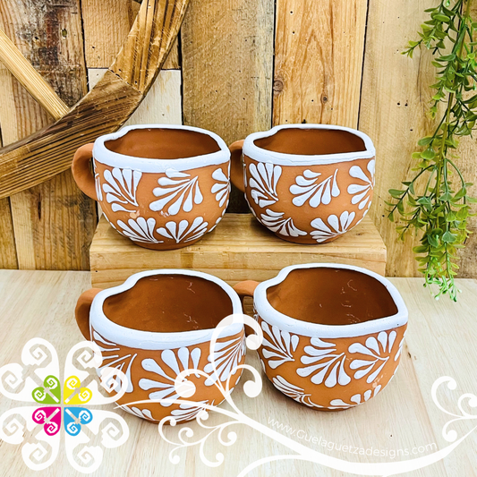 Set of 4 Medium Natural / White Corazon Clay Mugs - Set Taza Barro