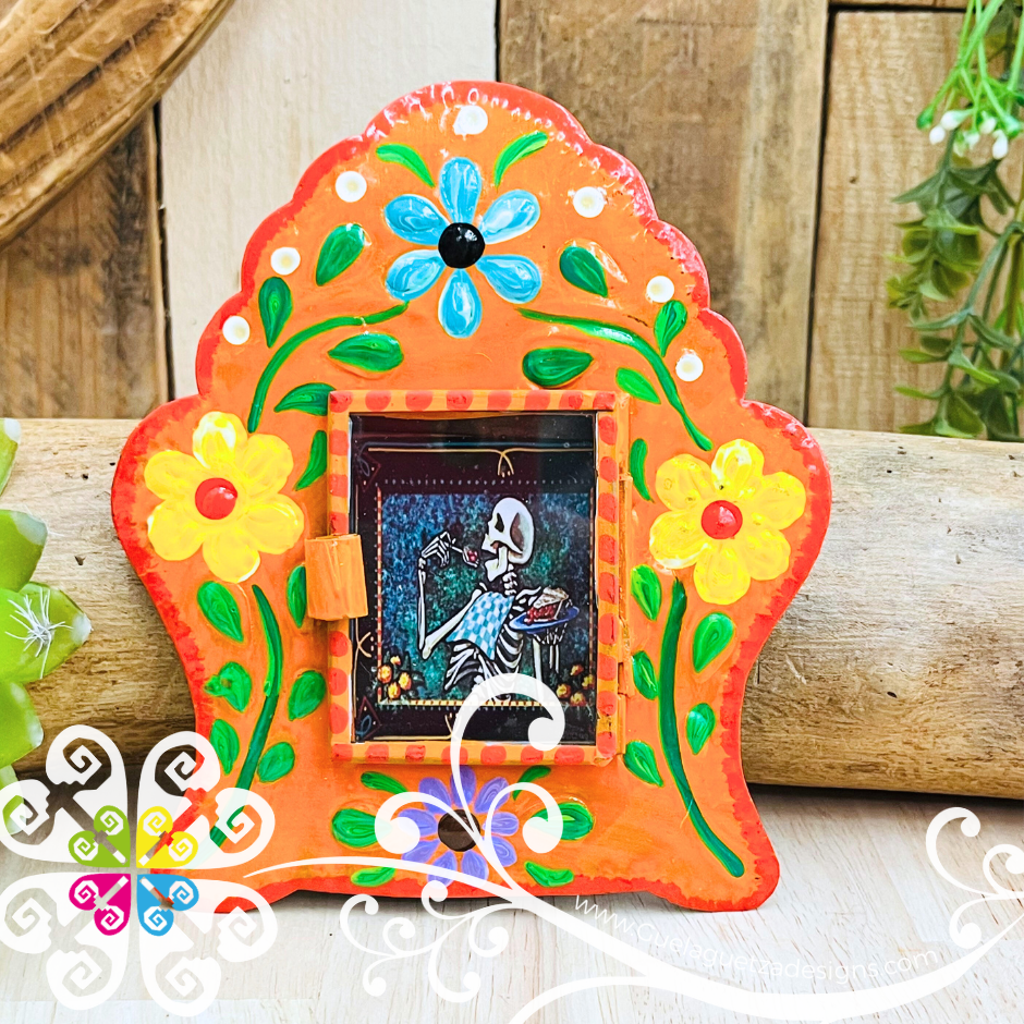Medium Day of the Dead Nicho Frame - Hojalata San Miguel Collection