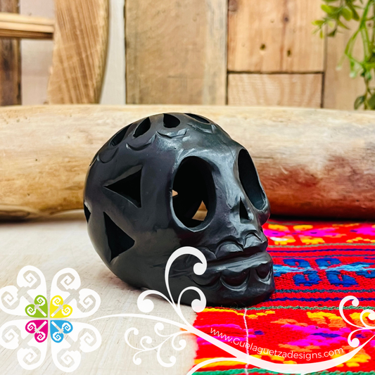 Small Calado Skull  - Black Clay Oaxaca