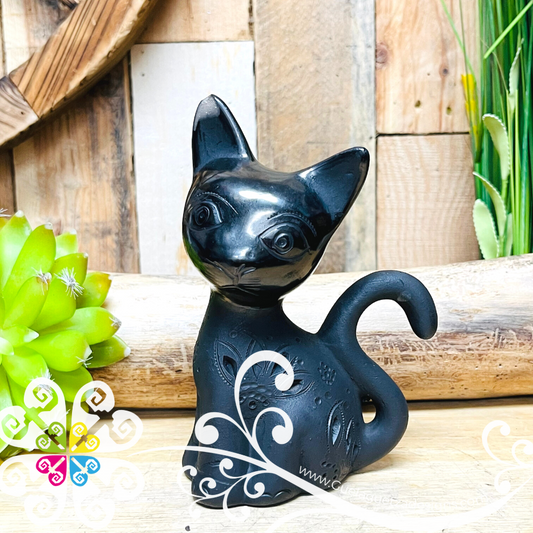 Small Cabezon Cat Black Clay Figure - Barro Negro Oaxaca