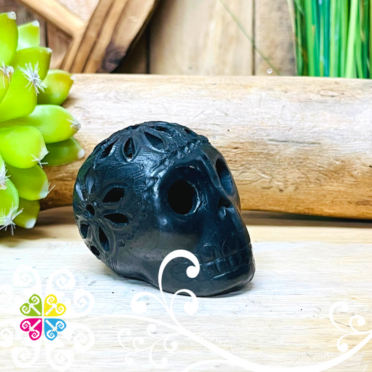 Mini Calado Skull  - Black Clay Oaxaca