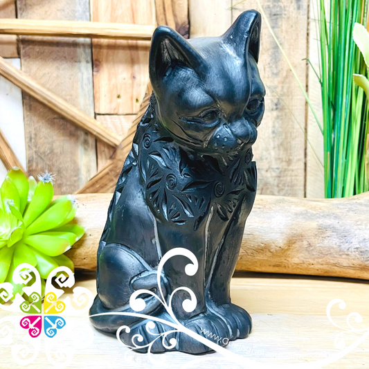 Medium Gato Macho Black Clay Figure - Barro Negro Oaxaca