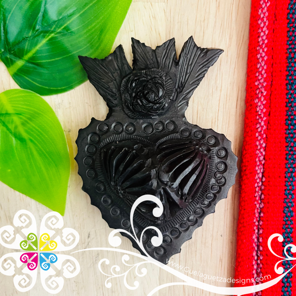 Sagrado Corazon Magnet - Barro Negro Oaxaca