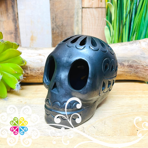 Medium Calado Skull  - Black Clay Oaxaca