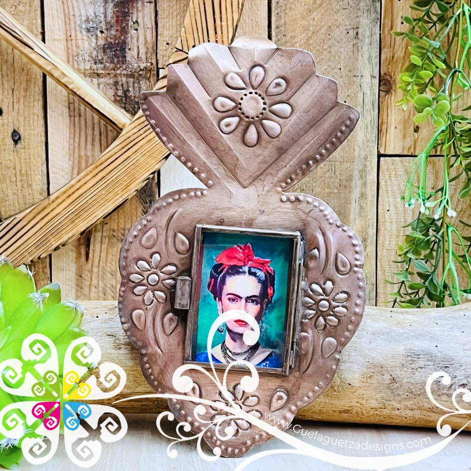 Large Cobrizado Frida Nicho Frame - Hojalata San Miguel Collection