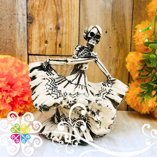 Small Dancing Catrina - Day of the Dead Decoration Resin statue