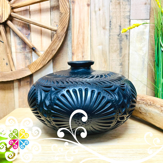 Jumbo Cantaro Nigua Black Clay Vase - Barro Negro Oaxaca
