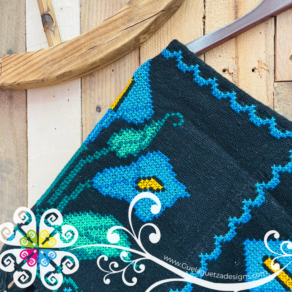 Calla Lilly Design Embroider Poncho - Mañanita