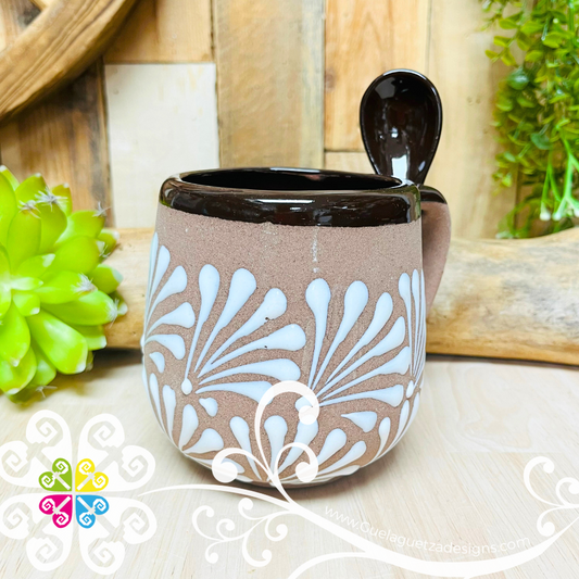 Taza Espiga con Cuchara - Brown with White - Clay Mug with Spoon