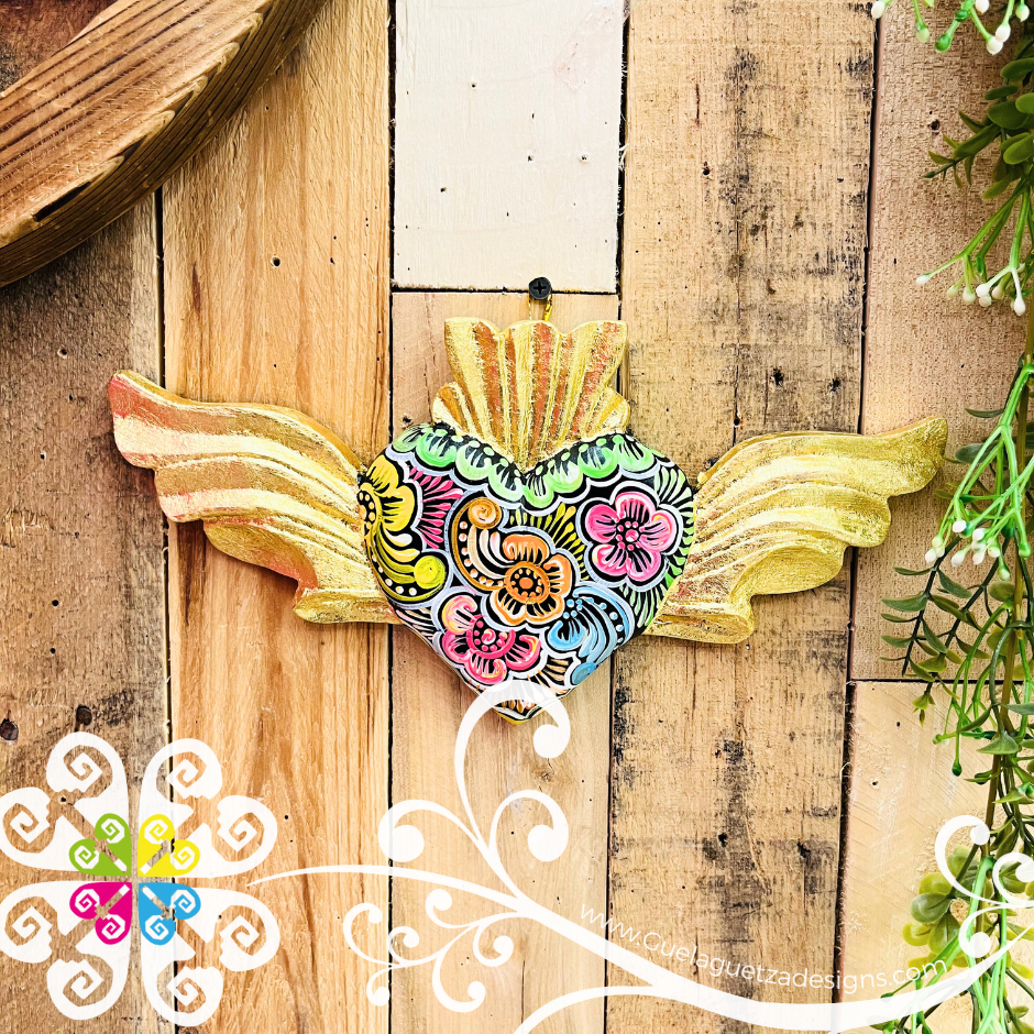Corazón Con Alas Pintado - Wall Decor