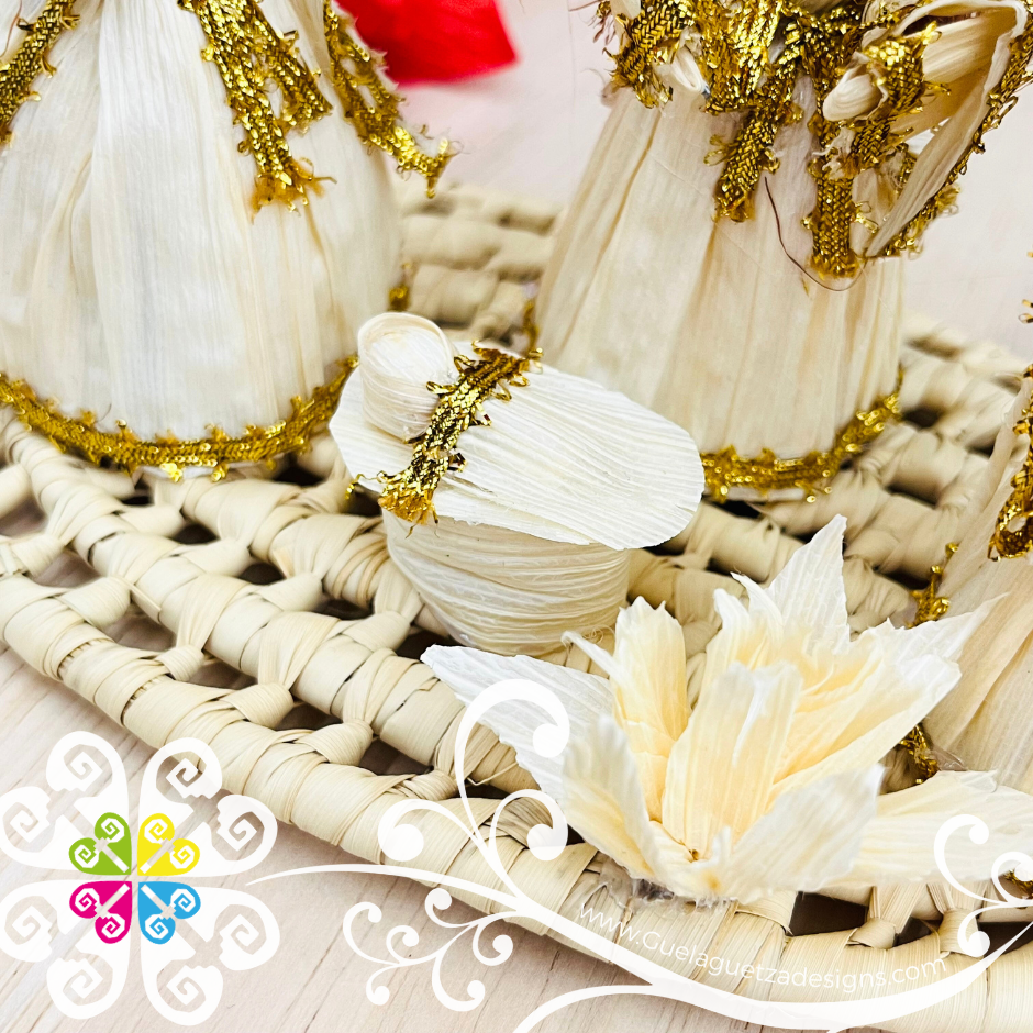 Small Natural Nativity Set of 5 pcs - Nacimiento Navideno