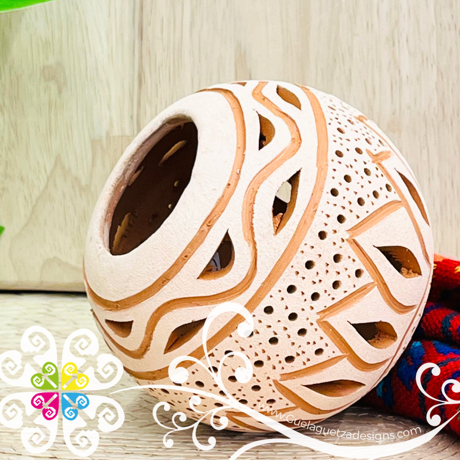 Small Round Candle Holder - Barro Atzompa