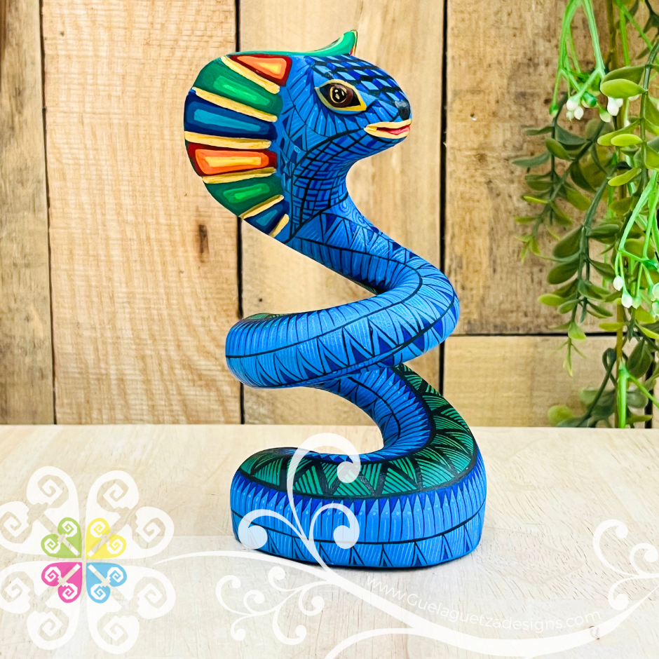 Cobra Alebrije - Handcarve Wood Decoration Figure
