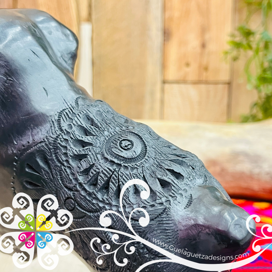 Pug Dog Black Clay Figure - Barro Negro Oaxaca