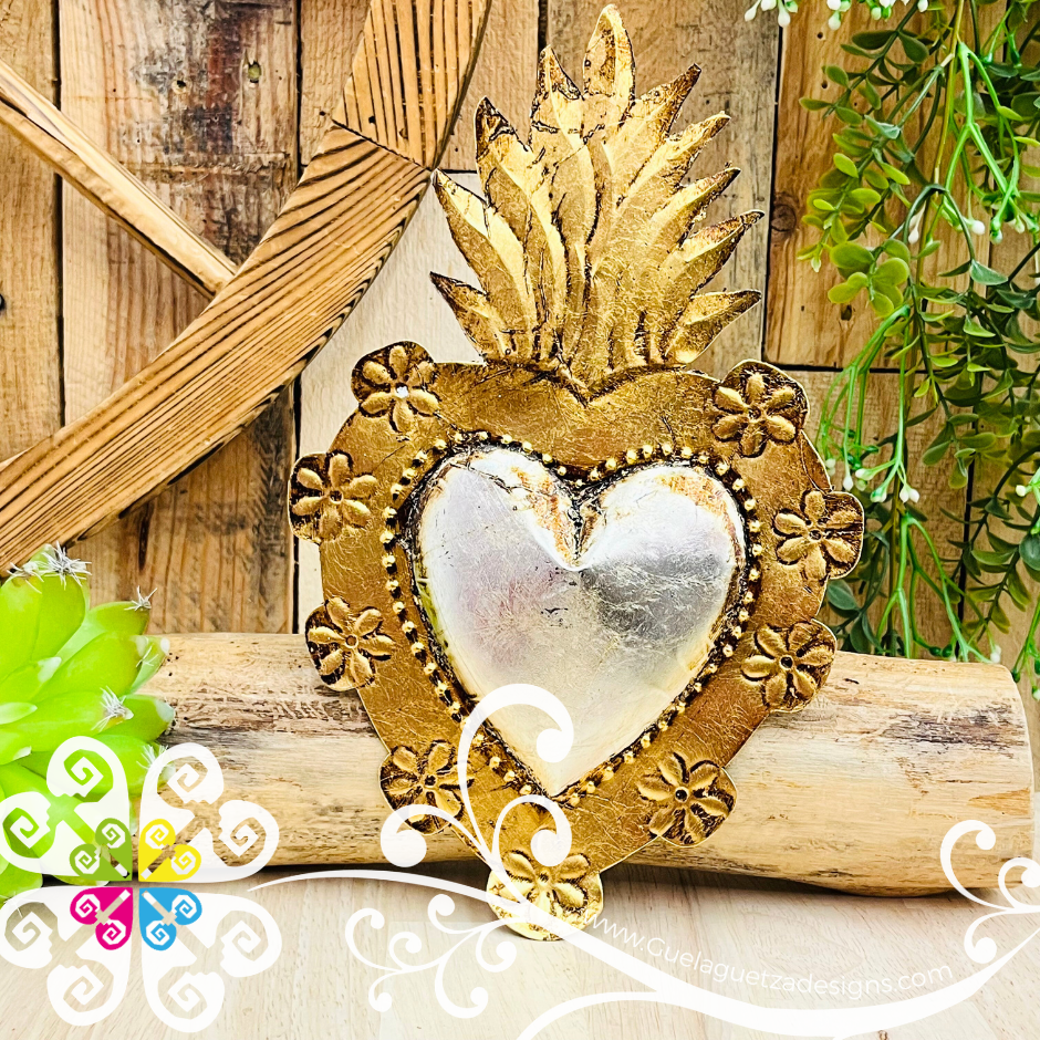 Medium Cobrizado Corazon Milagro - Hojalata San Miguel Collection