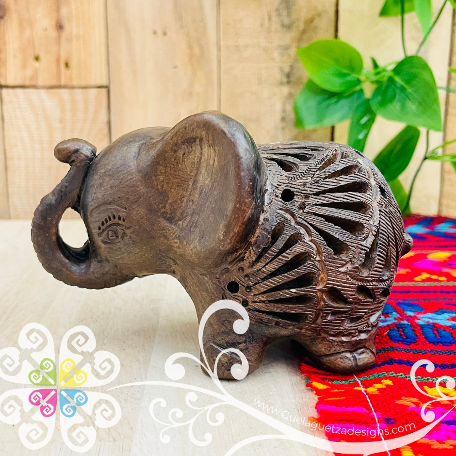 Small Elephant Figure - Barro Cafe Oaxaca