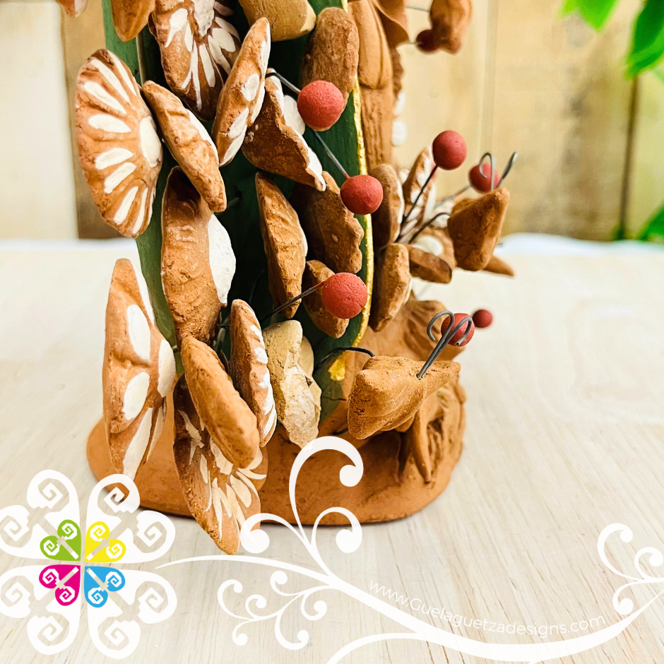 Large Natural Virgen de Guadalupe Home Decor - Barro Metepec