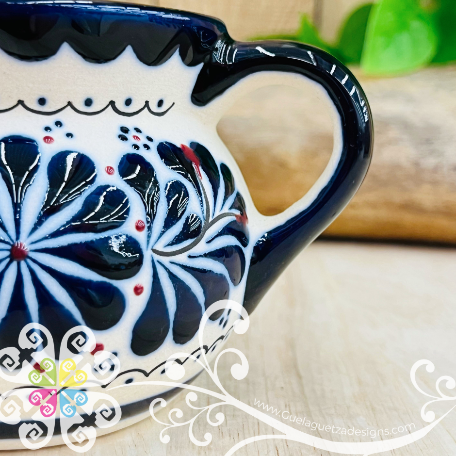 Small Navy Blue Flowers Taza Ponchera Colibri - Barro Alta Temperatura - Single Clay Mug