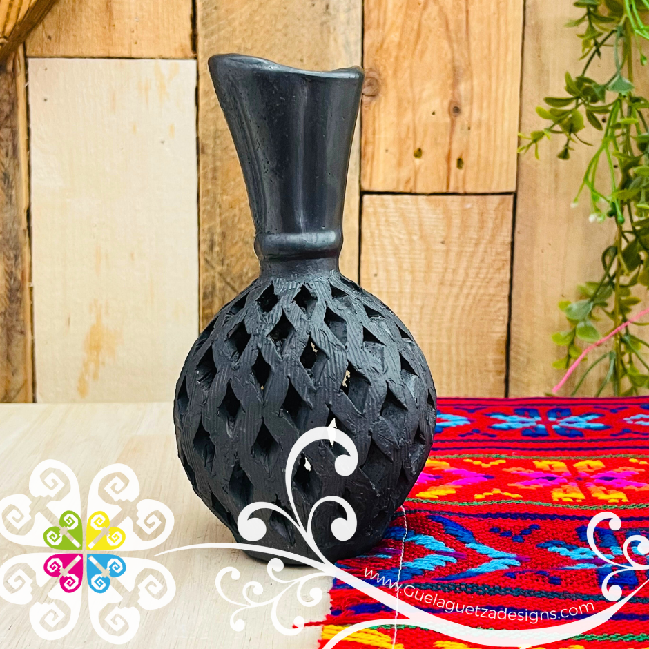 Small Cartuchero Vase - Barro Negro Oaxaca