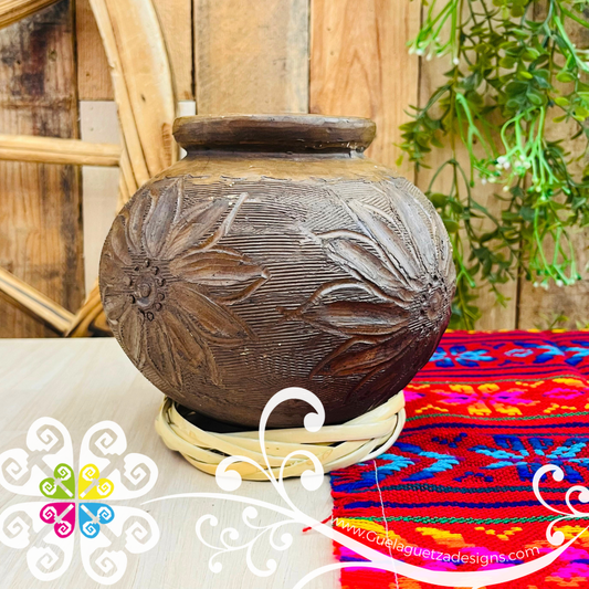 Medium Flower Cantarito Vase - Barro Café Oaxaca
