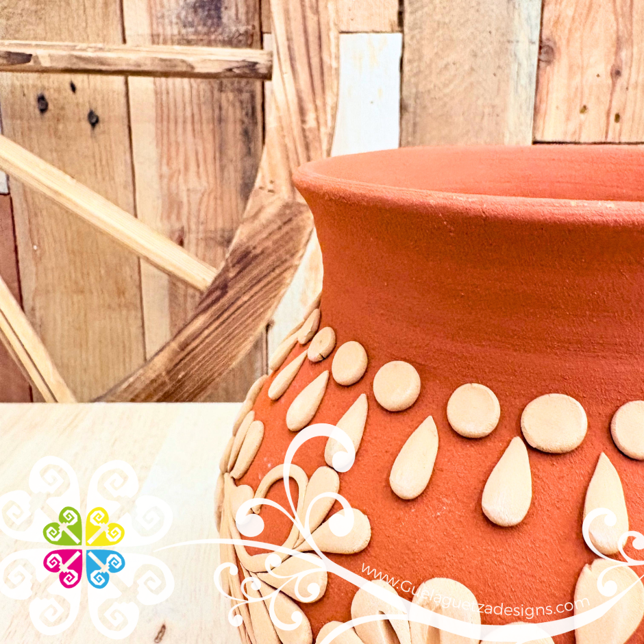 Small Drops Decorated Clay Ollita - Barro Bordado Oaxaca