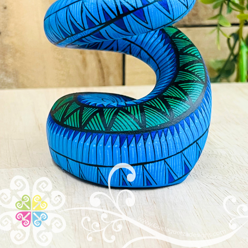 Cobra Alebrije - Handcarve Wood Decoration Figure