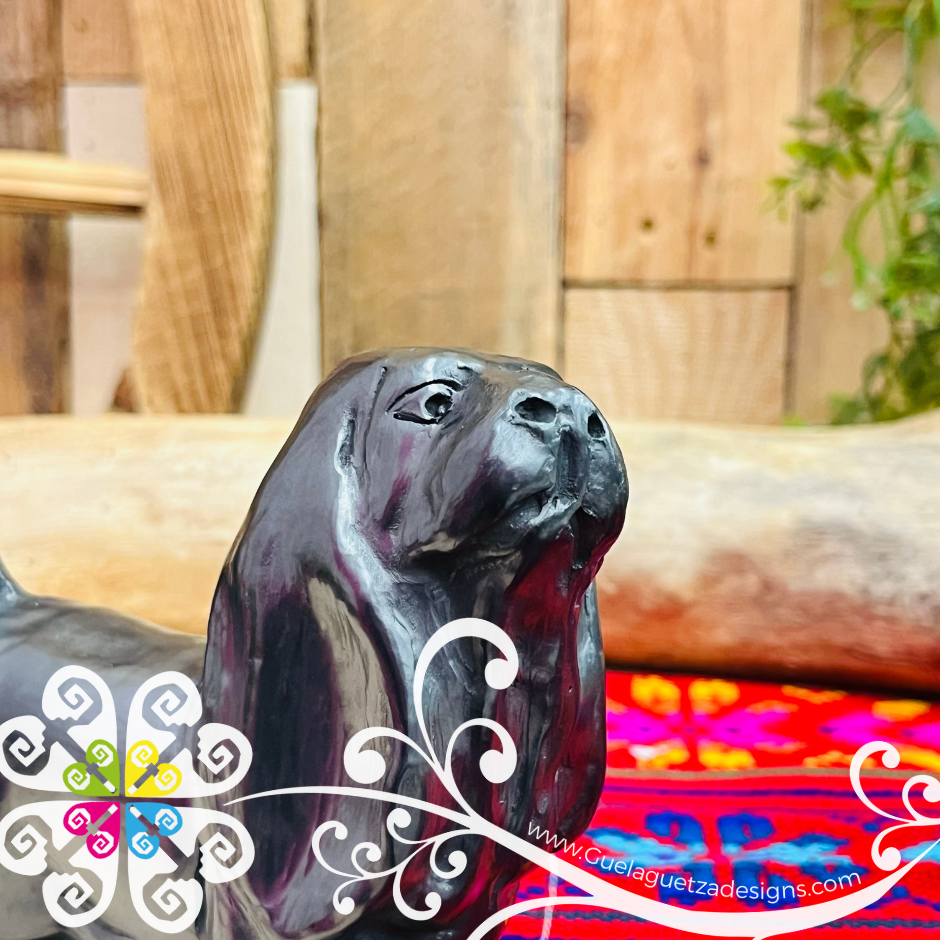 Weenie Dog Black Clay Figure - Barro Negro Oaxaca