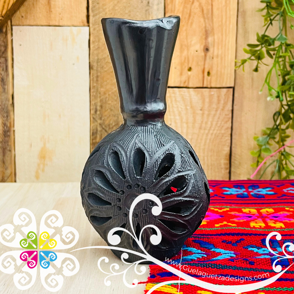 Small Cartuchero Vase - Barro Negro Oaxaca