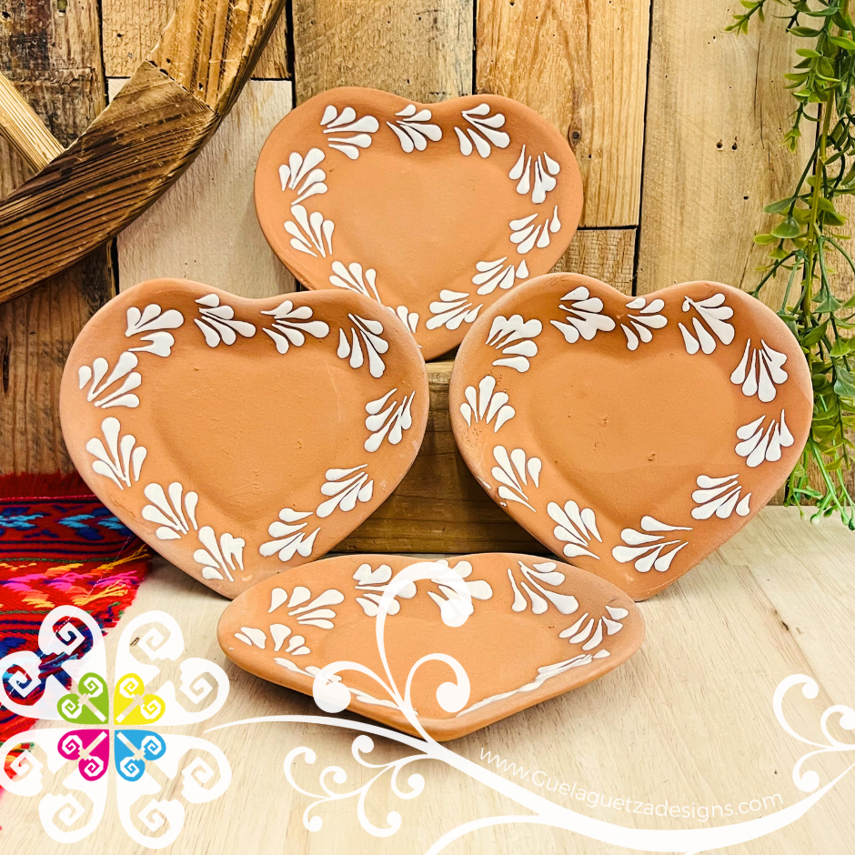 Set of 4 Small Natural / White Corazon Plate - Set Clay Flat Plates