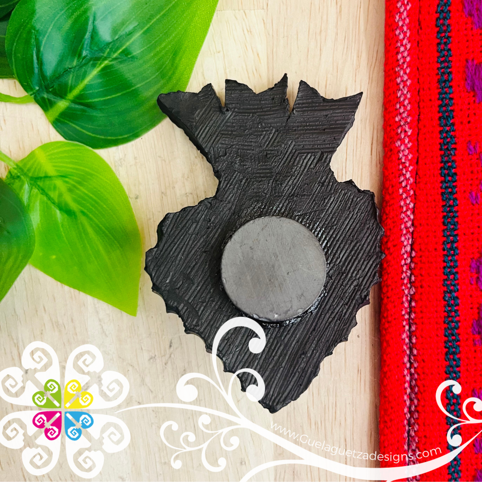 Sagrado Corazon Magnet - Barro Negro Oaxaca
