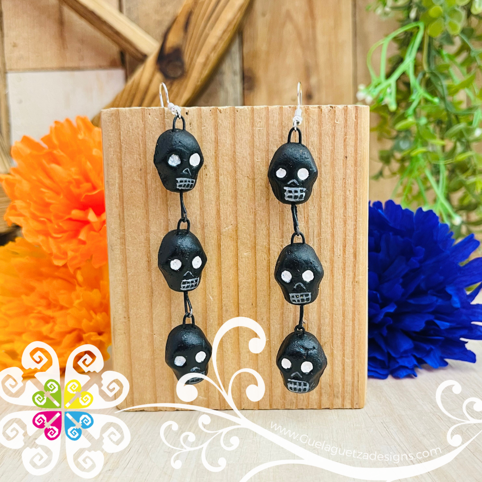 Linea de Cabezones - Calaverita Clay Earrings