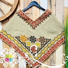 Orillado Puntada Antigua Design Embroider Poncho - Mañanita