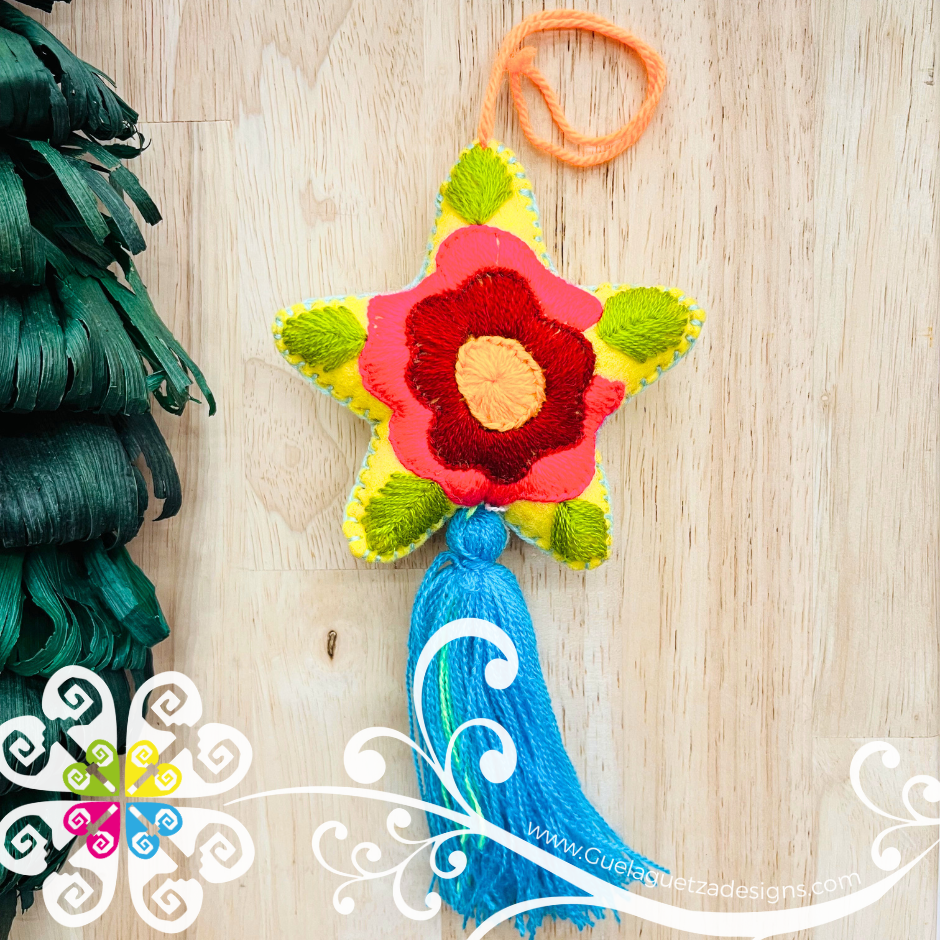 Set of 6 Christmas Pom Pom Sets - Christmas Ornaments