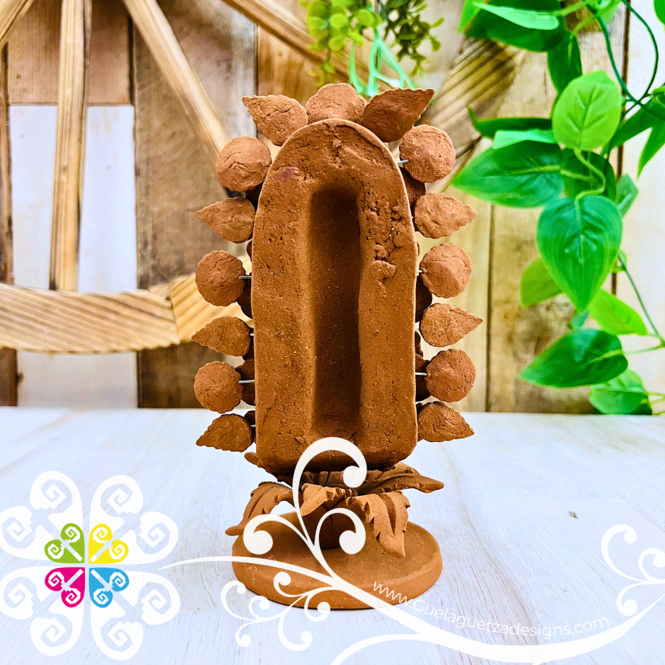 Virgen de Guadalupe Maguey Home Decor - Barro Metepec