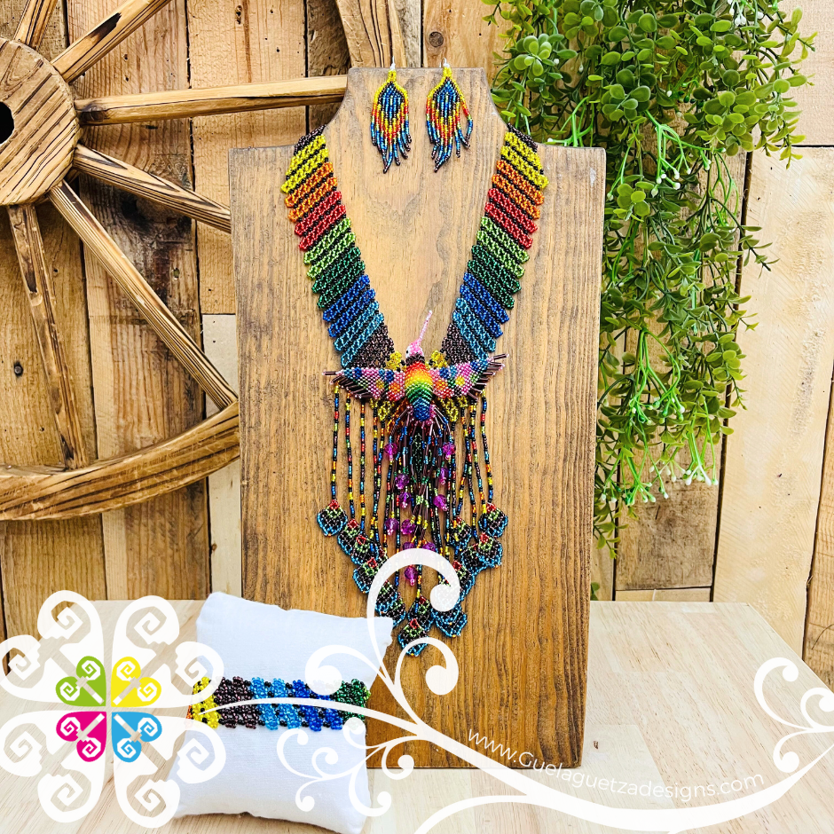 Flying Hummingbird Beaded Necklace Set
