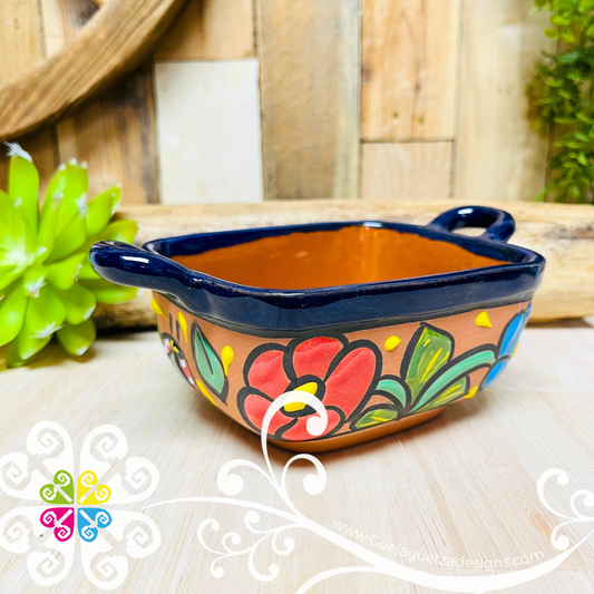 Square Relieve Cazuelita Decorada - Single Clay Cazuelita