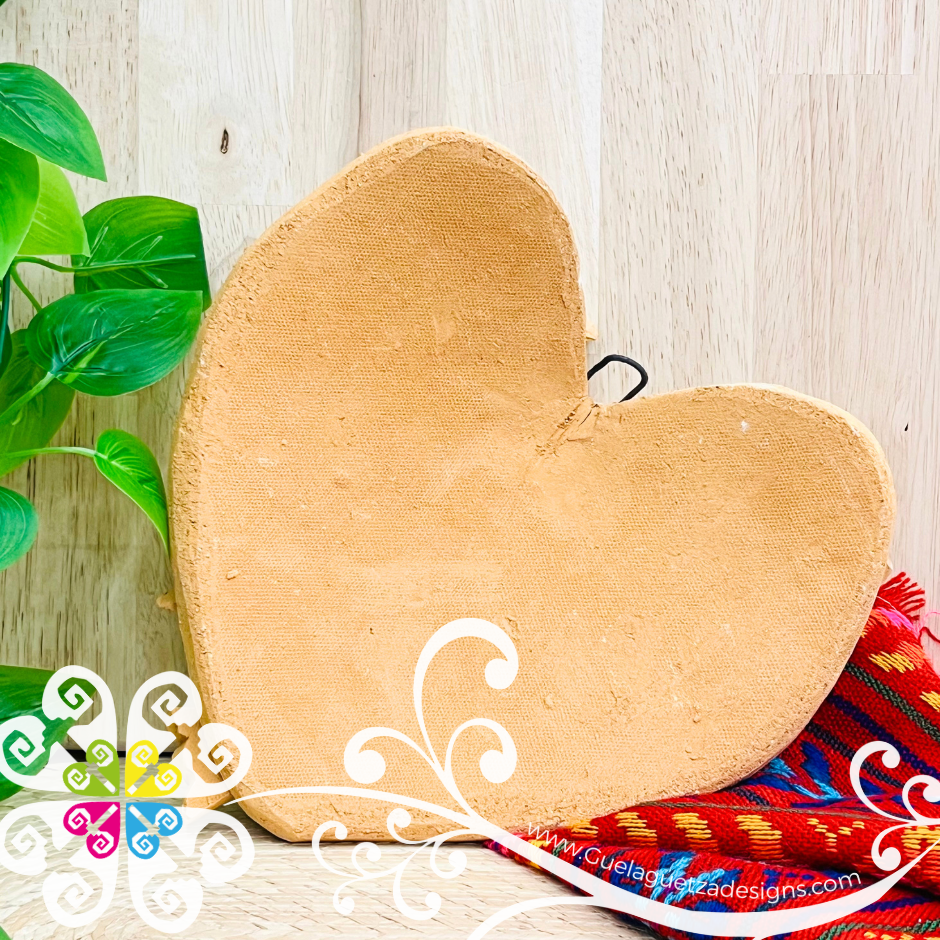 Corazon de Pared - Barro Atzompa