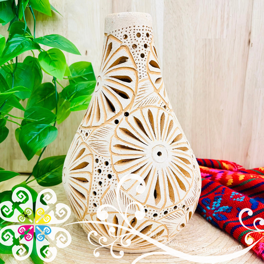 Lagrima Vase - Barro Atzompa