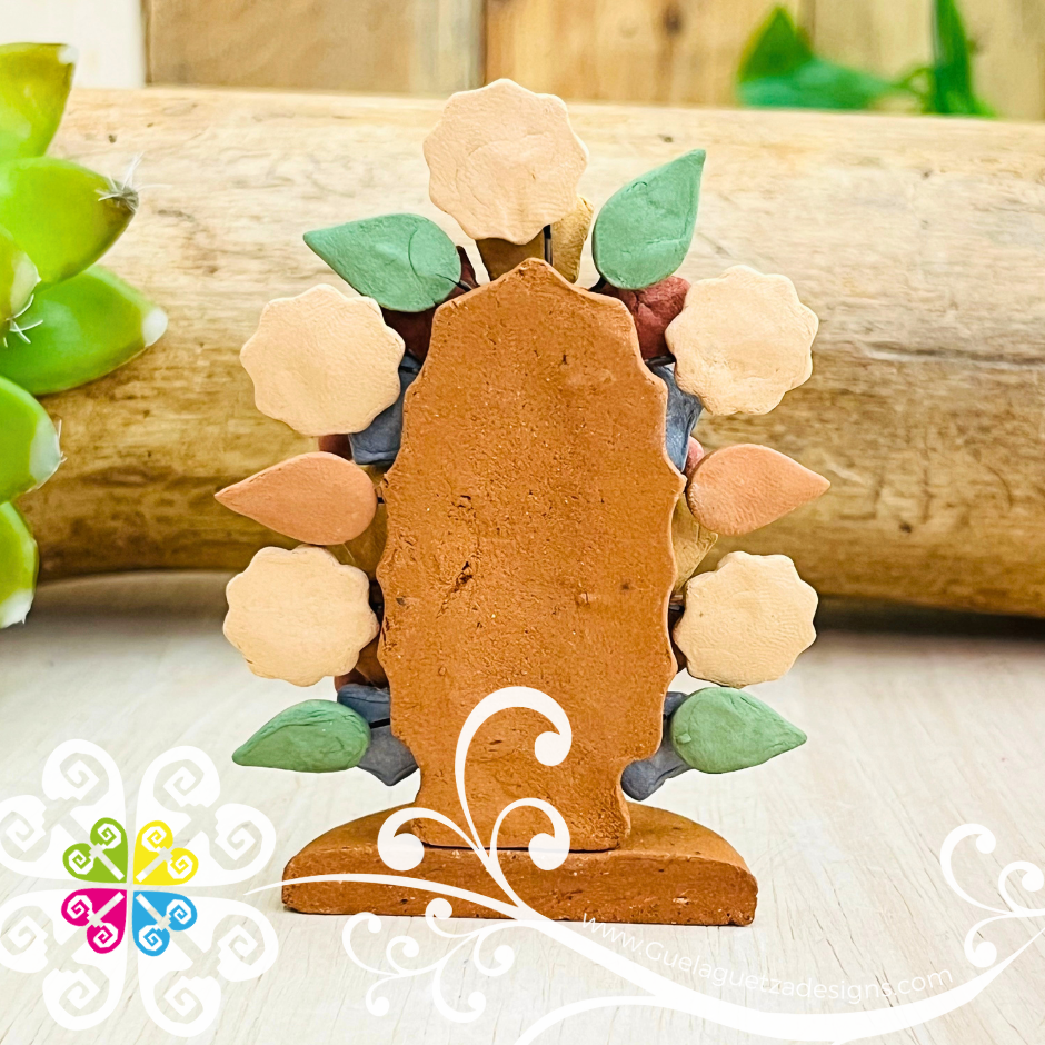 Mini Virgen de Guadalupe Home Decor - Barro Metepec