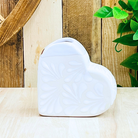 White Espiga Corazon Clay Vase - Florero Barro