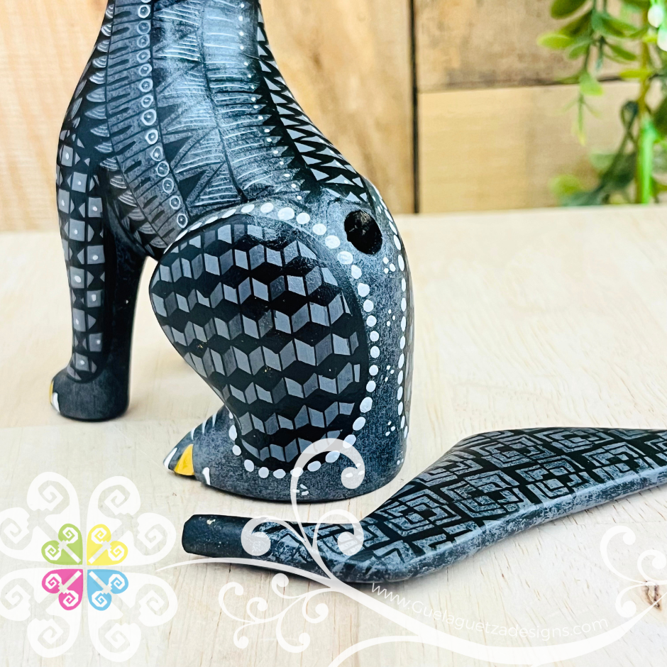 Medium Xoloitzcuintle Alebrije- Handcarve Wood Decoration Figure