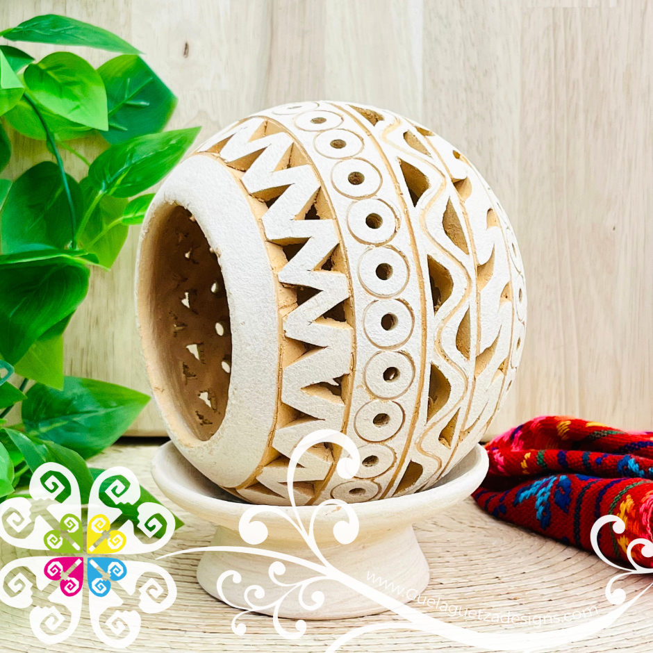 Medium Round Candle Holder - Barro Atzompa