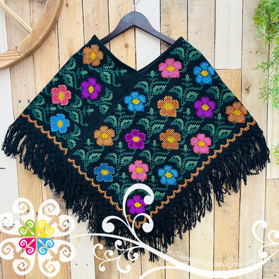 Black Floral Design Embroider Poncho - Mañanita