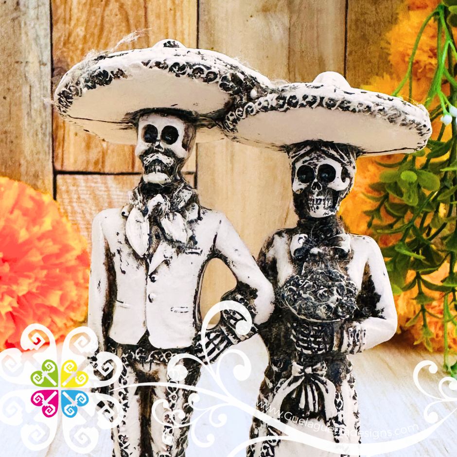 Small Mariachi Couple - Day of the Dead Decoration Resin Statue