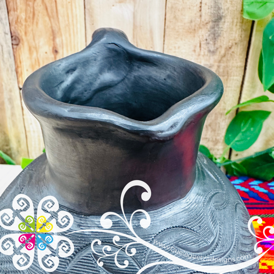Medium Bola Pitcher - Barro Negro Oaxaca