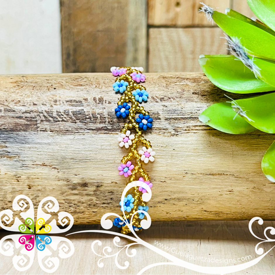 seed bead flower bracelet Vine Flower Blossom Beaded Bracelet – Guelaguetza Designs