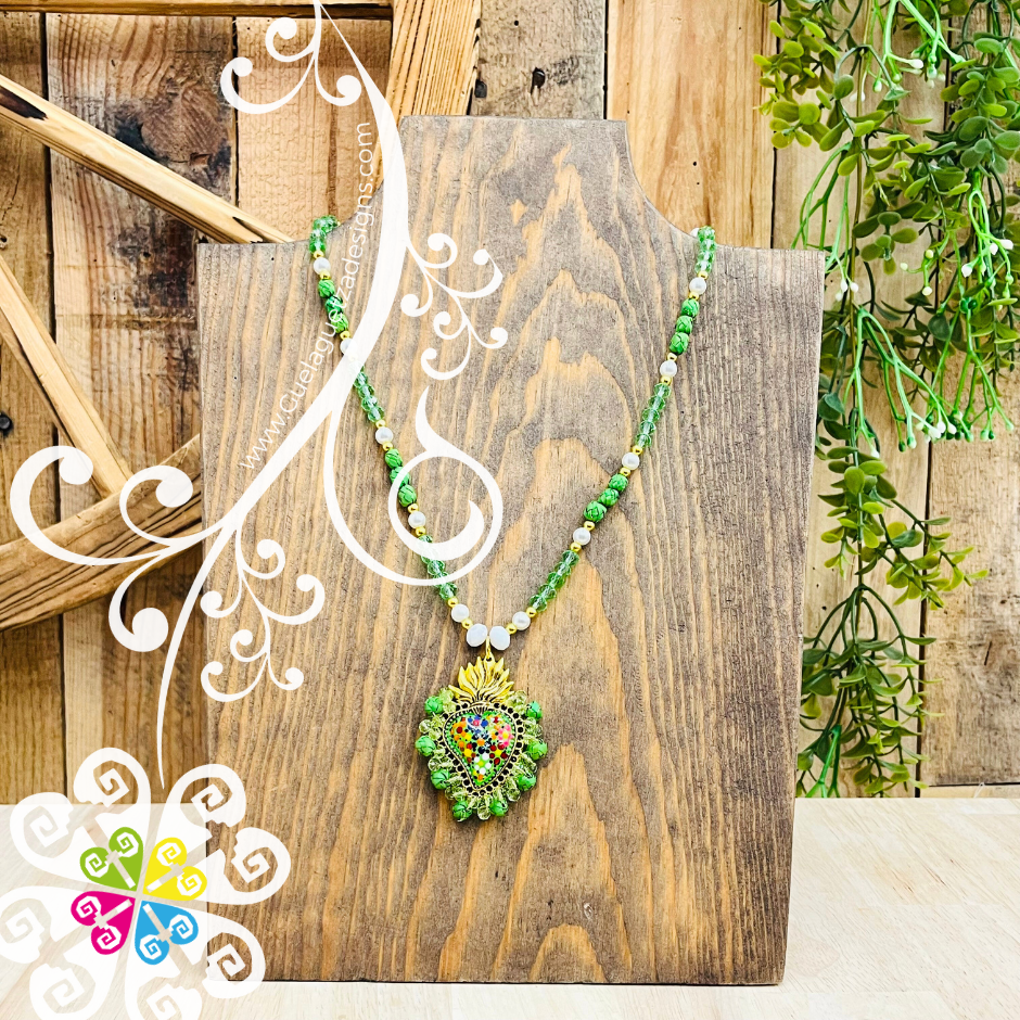 Corazon Milagro Necklace - Palm Necklace