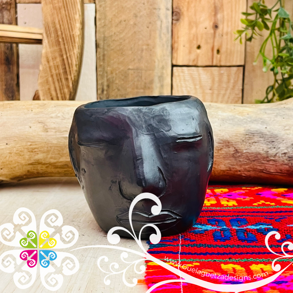 Medium Taza Olmeca Mug - Barro Negro Oaxaca