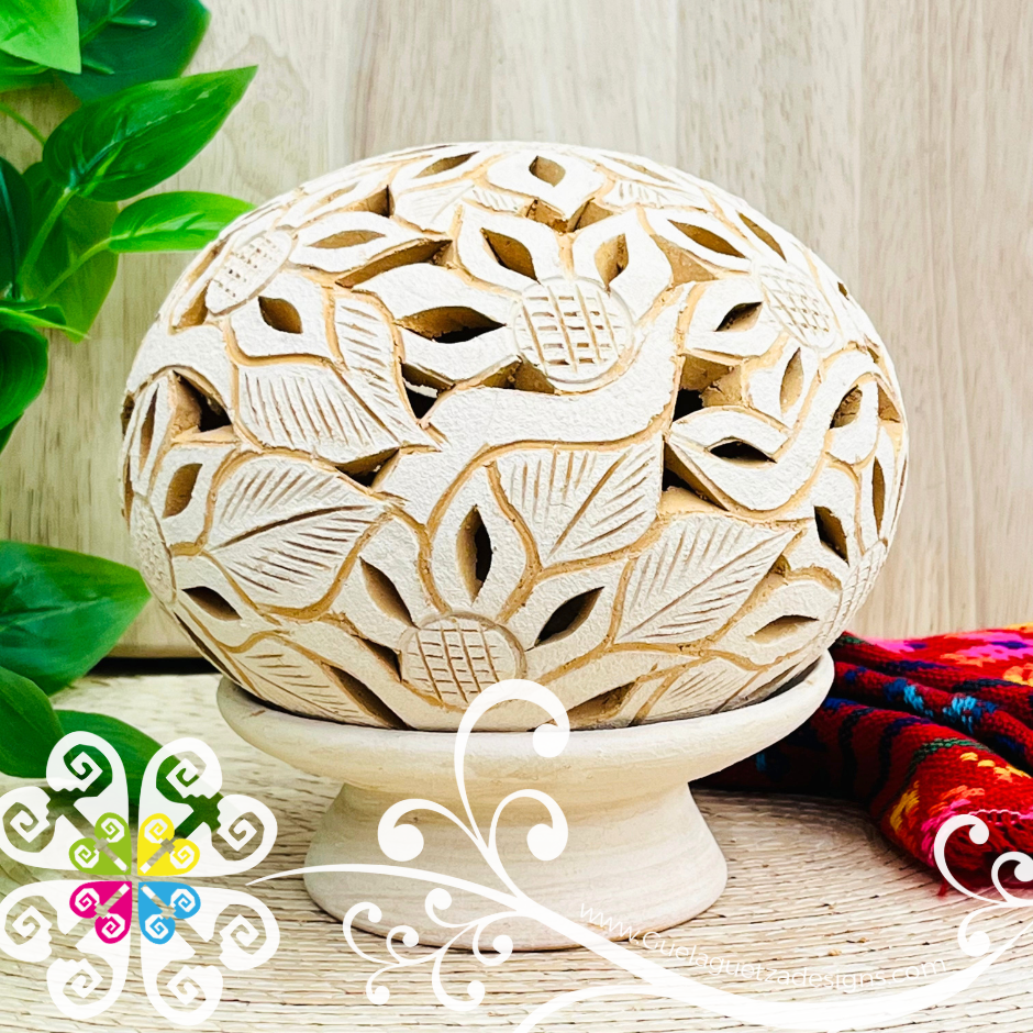 Medium Round Candle Holder - Barro Atzompa